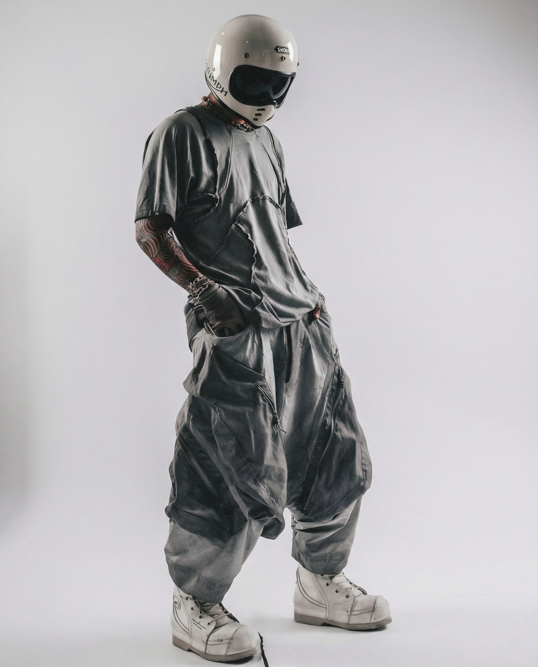 Distressed 3D Patchwork Raglan Tee - Wasteland Techwear