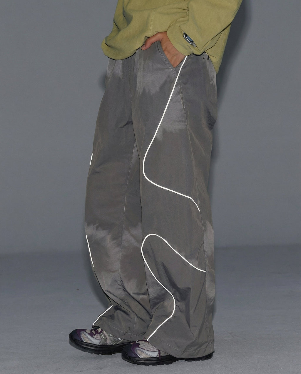 Streetwear Reflective Nylon Wide Leg Hiking Cargo Pants 