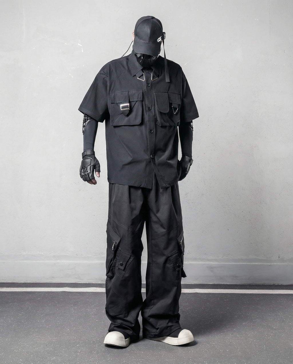 Oversized Multi-Pocket Cargo Techwear Pants - Wasteland Style