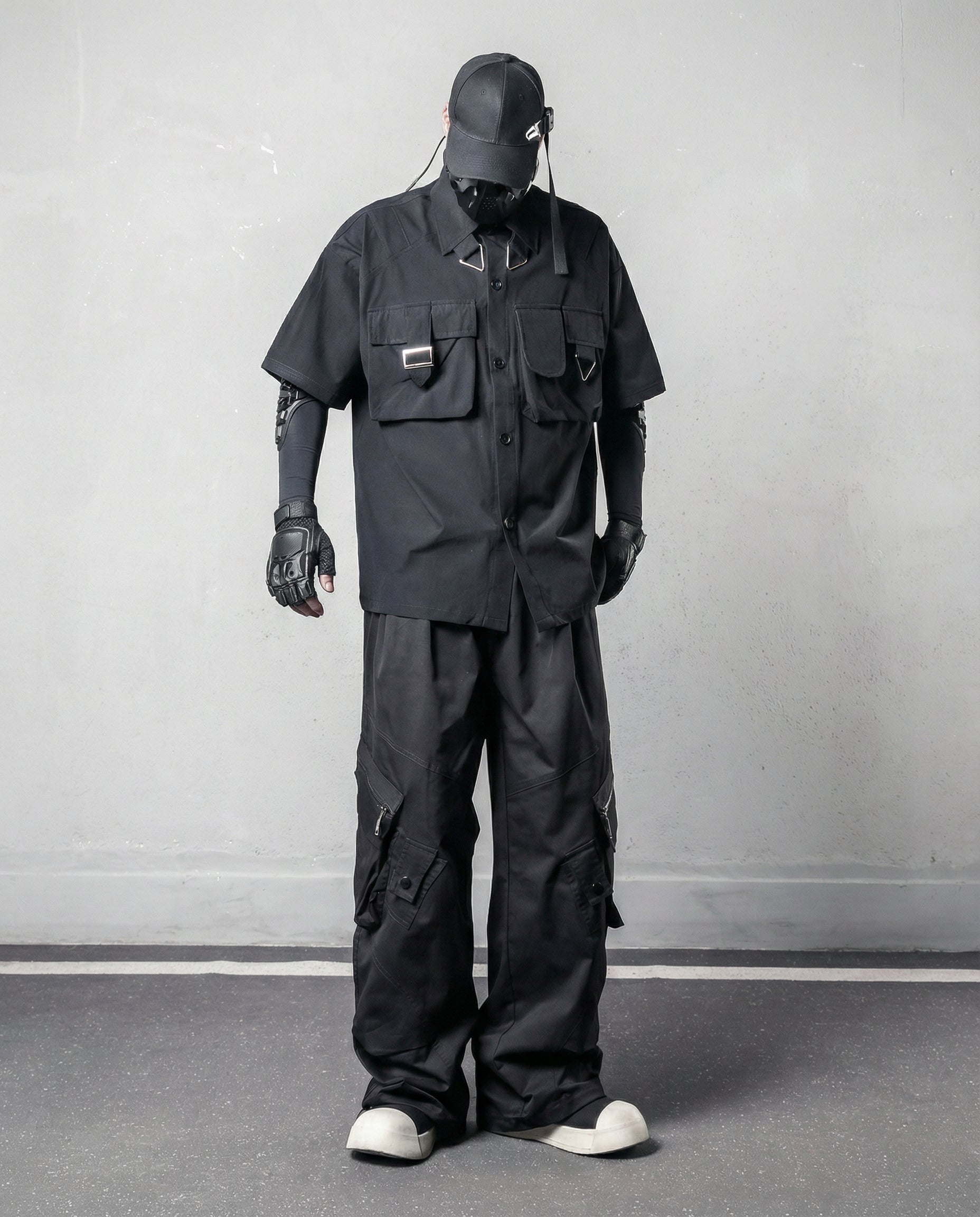Oversized Multi-Pocket Cargo Techwear Pants - Wasteland Style