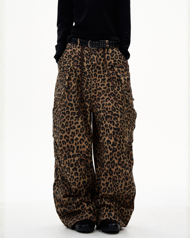 Streetwear Unisex Loose-Fit Cargo Leopard Jeans Zeroph