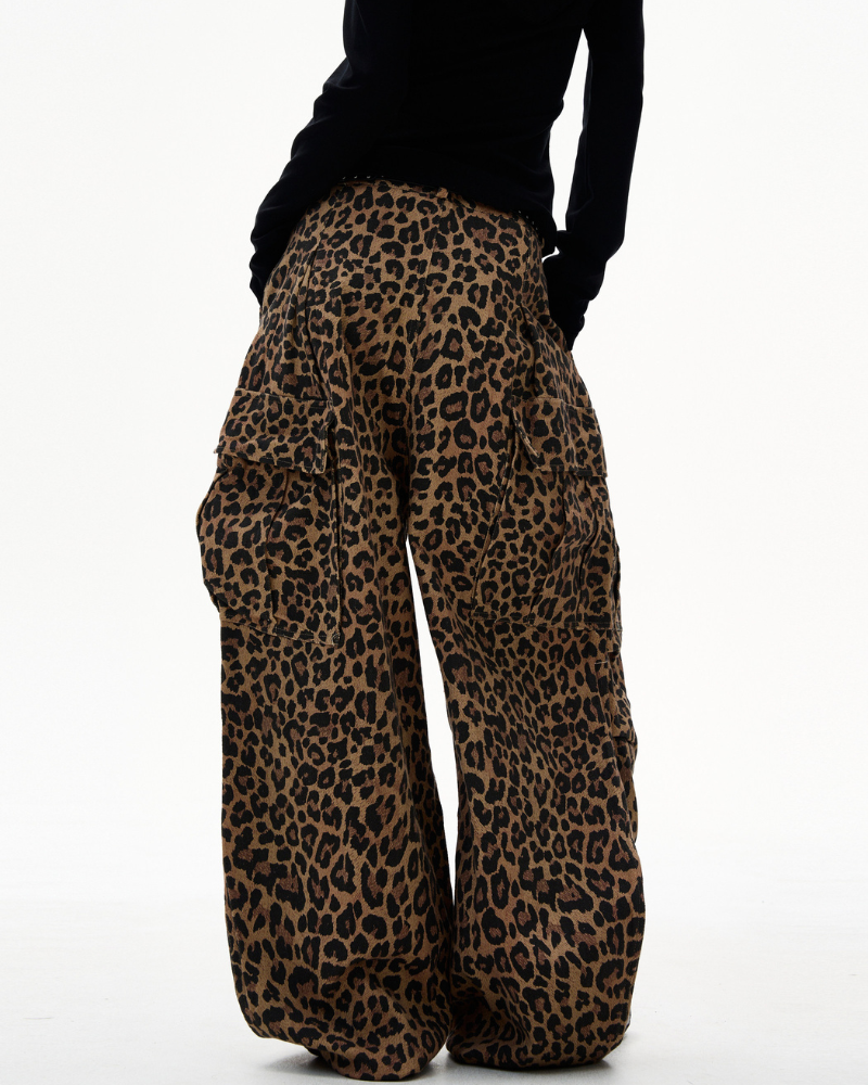Streetwear Unisex Loose-Fit Cargo Leopard Jeans Zeroph