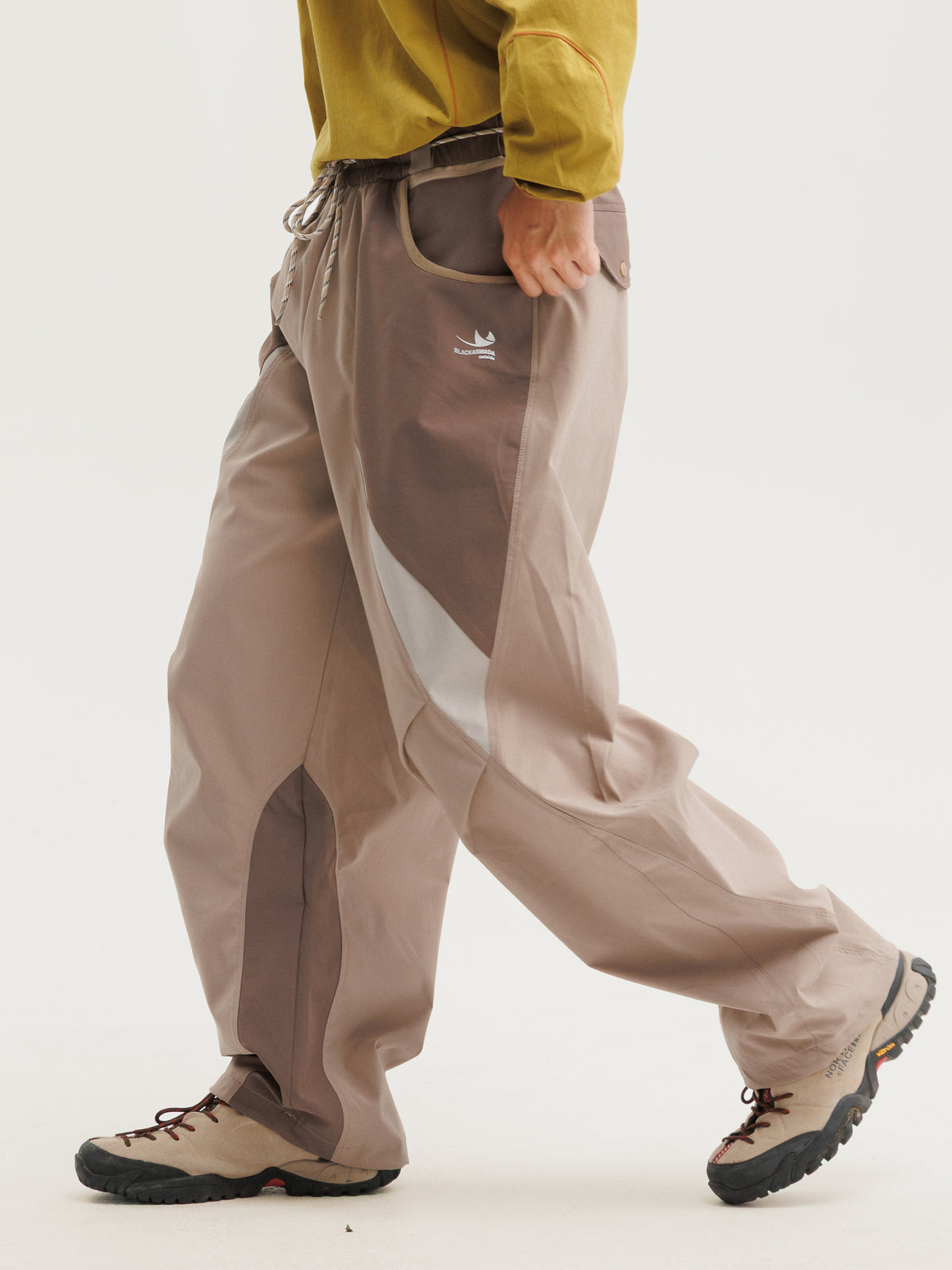 Zeroph Wide-Leg Hiking Cargo Pants